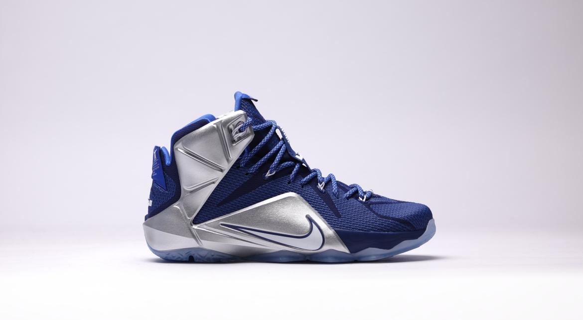 Lebron 12 outlet blue and white